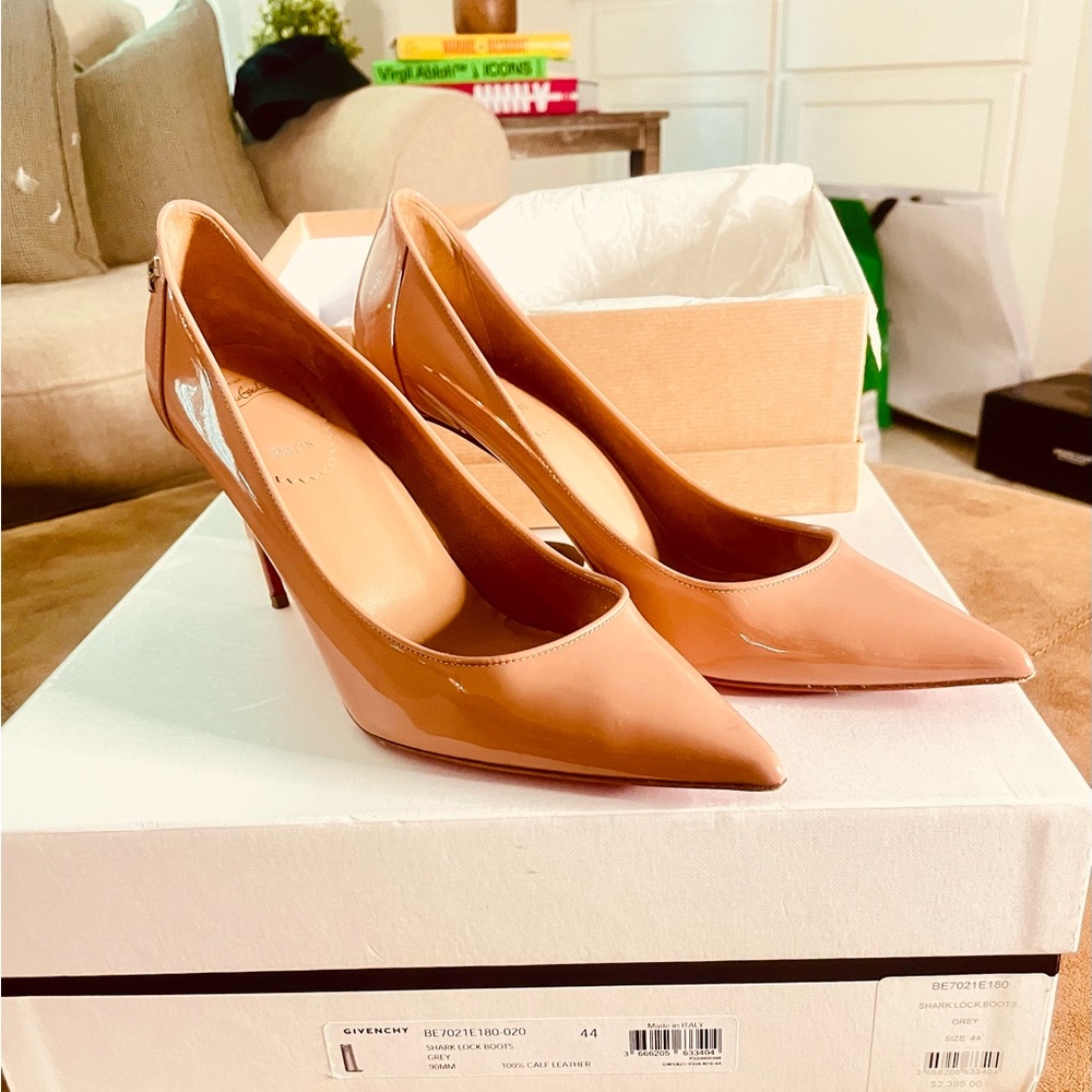 Christian Louboutin Sporty Kate 41